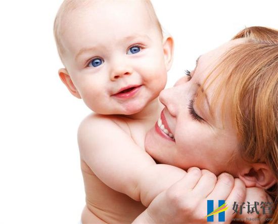新生儿睡姿选择:选哪种更健康?(图1) 新生儿睡姿选择:选哪种更健康?